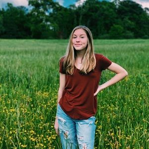 Meet your Posher, Anna